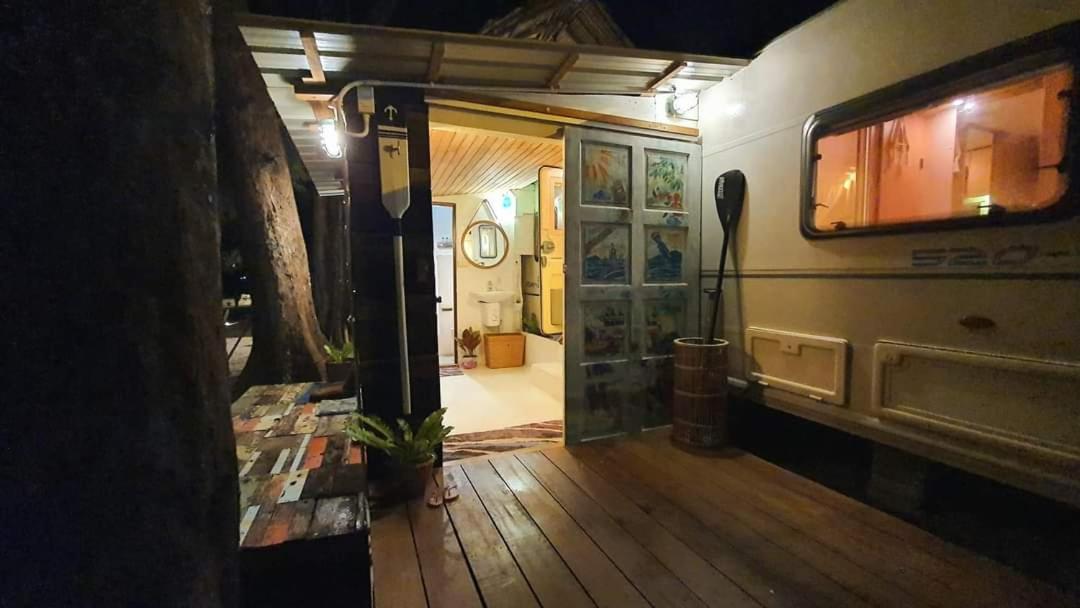 Maliblues Bed&Art Gallery Chumphon Exterior foto