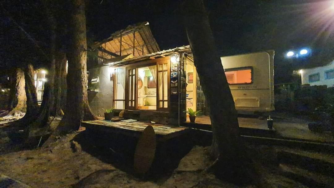 Maliblues Bed&Art Gallery Chumphon Exterior foto
