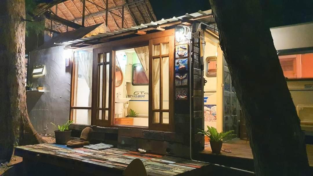 Maliblues Bed&Art Gallery Chumphon Exterior foto