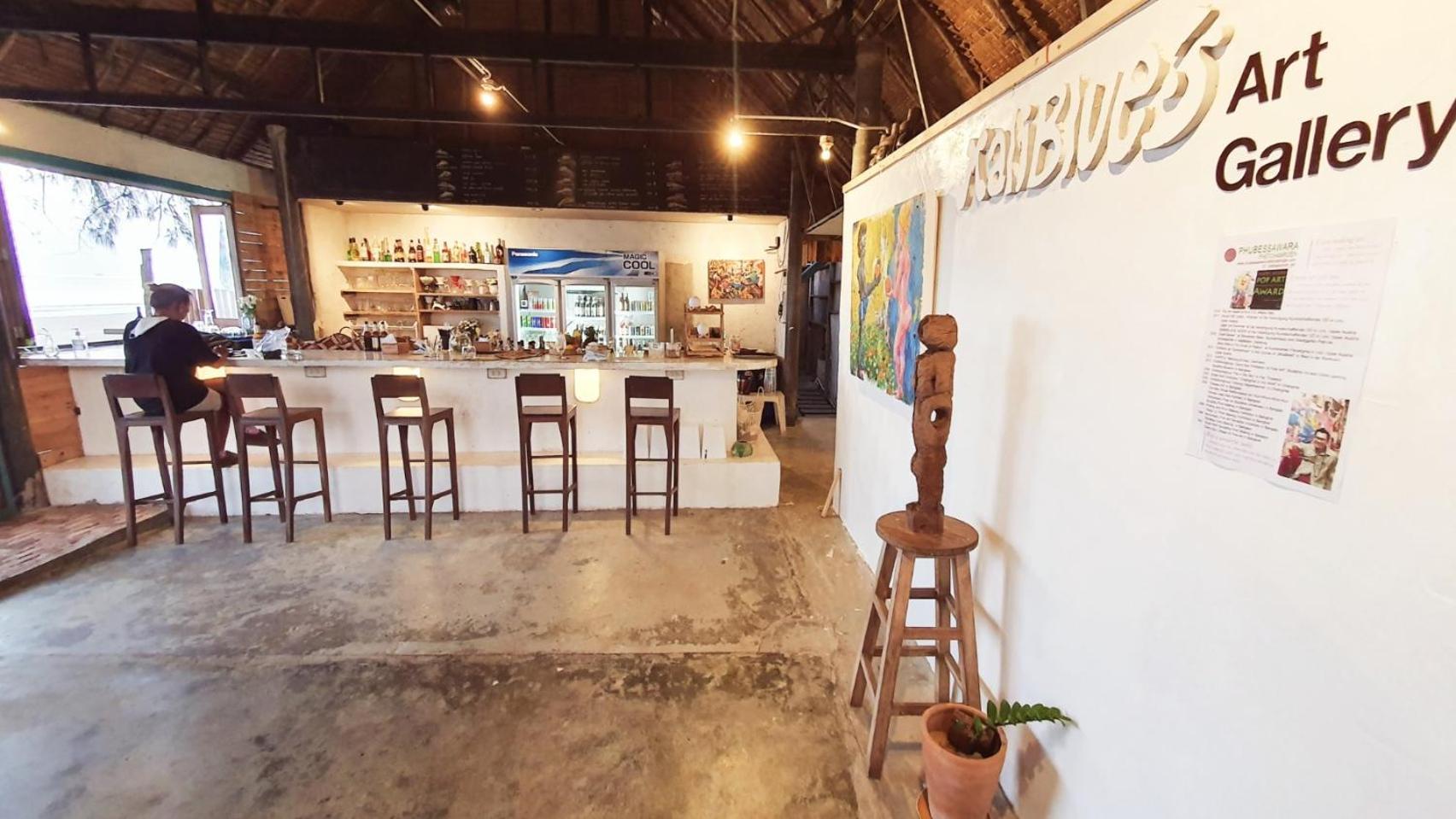 Maliblues Bed&Art Gallery Chumphon Exterior foto